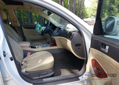 2012 Hyundai Genesis 3.8 из США, поврежденный, VIN KMHGC4DD6CU185562